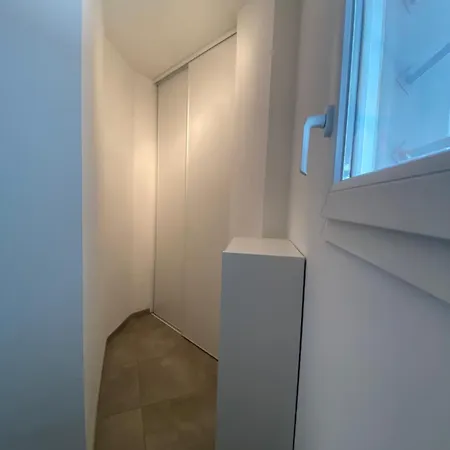 Renove Front De Avec Terrasse Et Apercu
